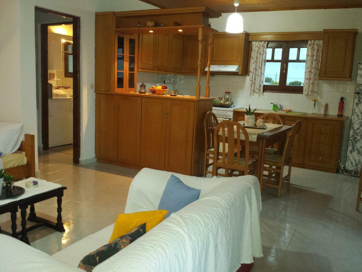 Smile House Near Athens Airport 300M From The Sea Villa Artemida  Bagian luar foto